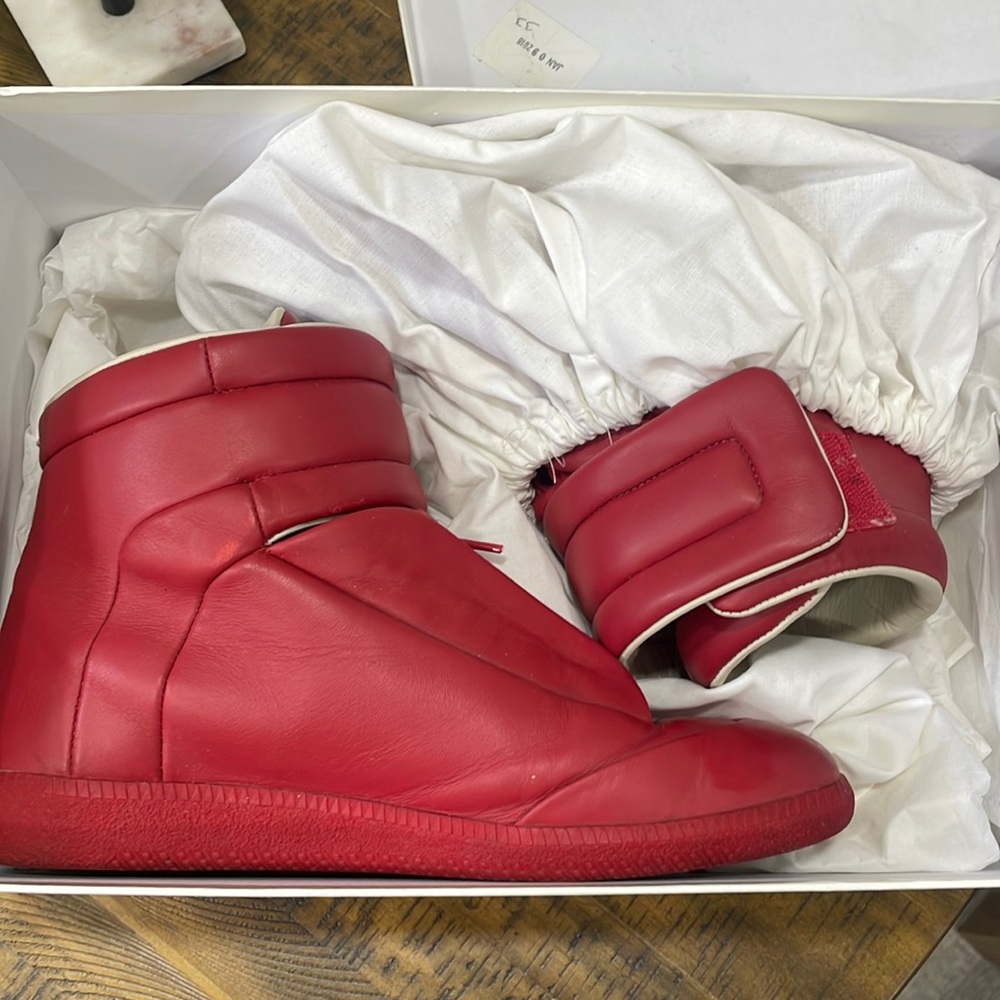 Size 7 (40) used
